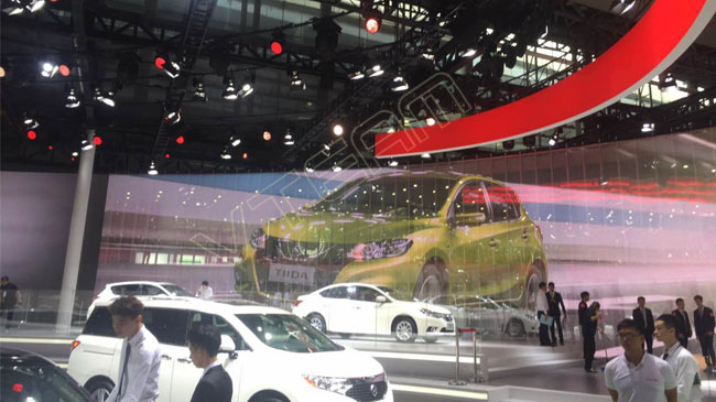 車展LED透明屏使用應該具備哪些條件？